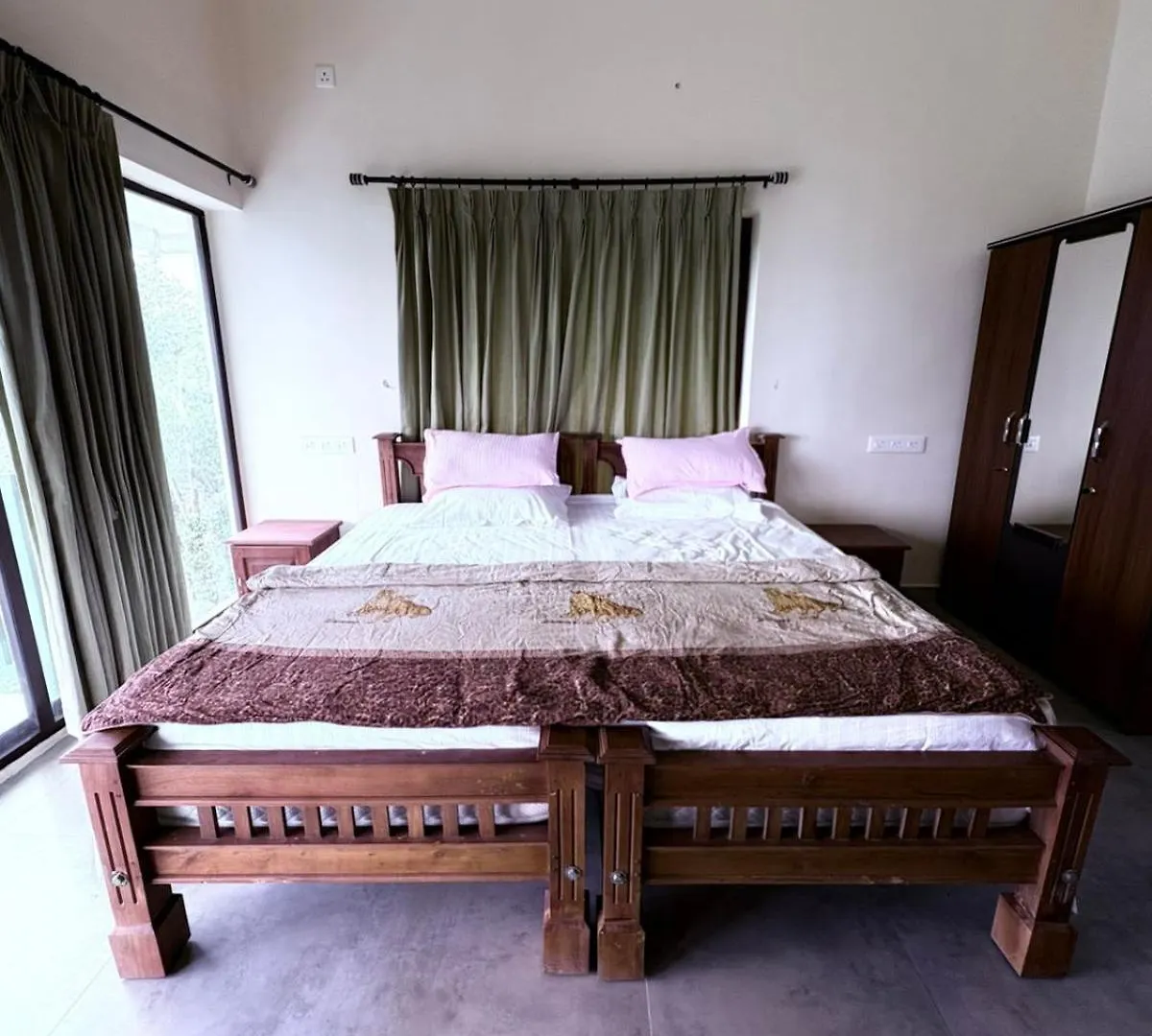 Kemping Atithi Homesstay, Vandiperiyar ,Thekkady
